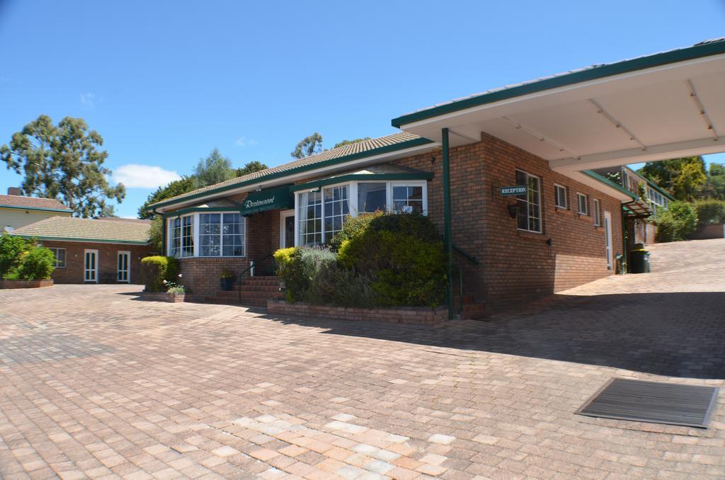 Deer Park Motor Inn Armidale Buitenkant foto